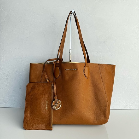 Michael Kors Handbags - MICHAEL KORS Mae Reversible Pebbled Leather Tote Bag Camel Metallic Gold Casual